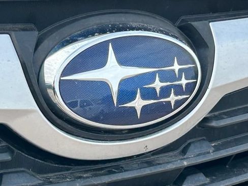 Used 2020 Subaru Forester Premium AWD/4WD image 9