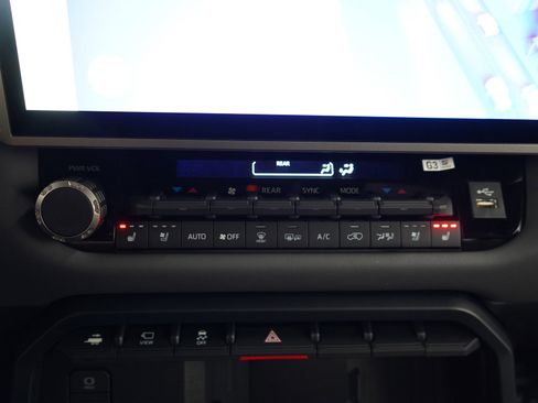 Used 2026 Toyota Sequoia Capstone image 26