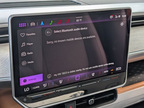 Used 2025 Volkswagen ID. Buzz Pro S Plus RWD image 34