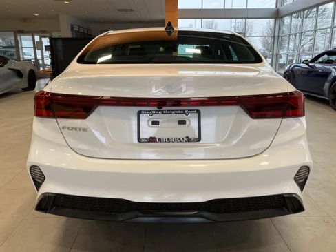 Used 2024 Kia Forte LXS image 6