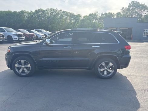 Used 2015 Jeep Grand Cherokee Overland w/ Advanced Technology Group AWD/4WD image 8