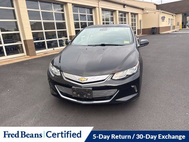 Used 2017 Chevrolet Volt LT FWD image 2