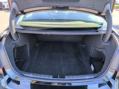 Used 2018 BMW 320i Sedan image 30