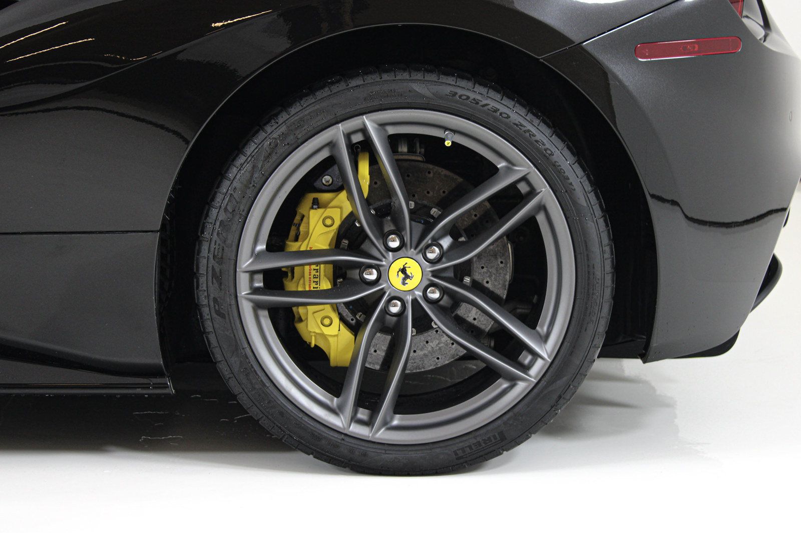 Certified 2017 Ferrari 488 Spider RWD image 20