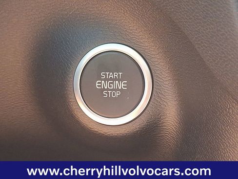 New 2026 Volvo XC40 B5 Plus w/ Protection Package Premier image 23