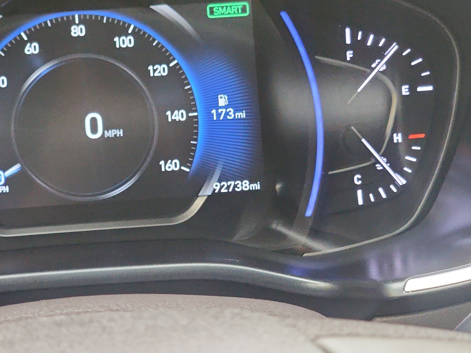 Used 2020 Hyundai Santa Fe SEL w/ Convenience + Premium Package AWD/4WD image 29