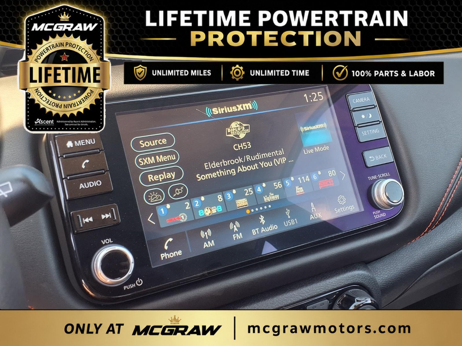 Used 2024 Nissan Kicks SR w/ SR Premium Package FWD image 19