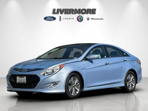 Used 2013 Hyundai Sonata Limited w/ Panoramic Sunroof Pkg FWD image 7