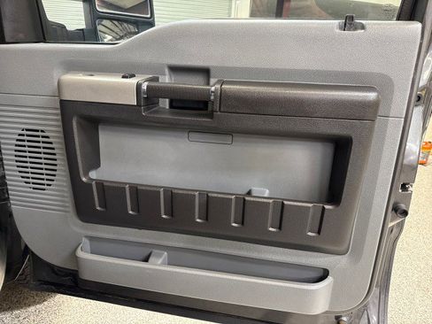 Used 2015 Ford F250 XLT w/ XLT Value Package image 57