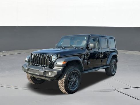 Used 2024 Jeep Wrangler Sport S image 10
