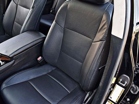 Used 2014 Lexus GS 350 w/ Premium Package RWD image 17