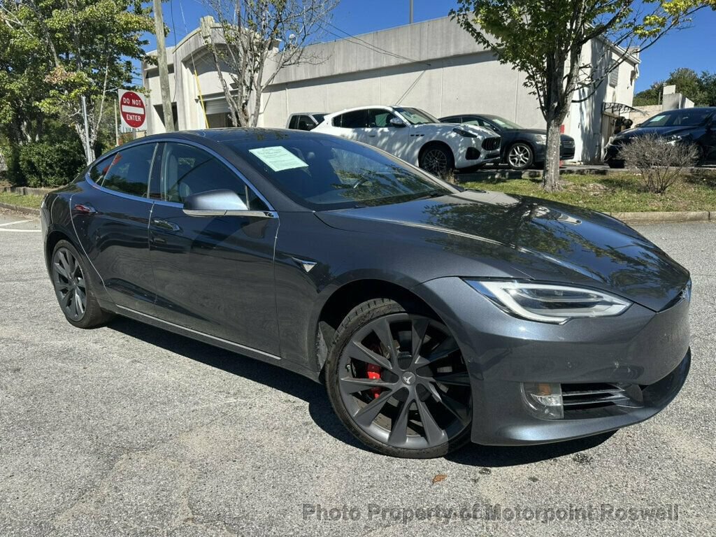 Used 2020 Tesla Model S Performance AWD/4WD image 2