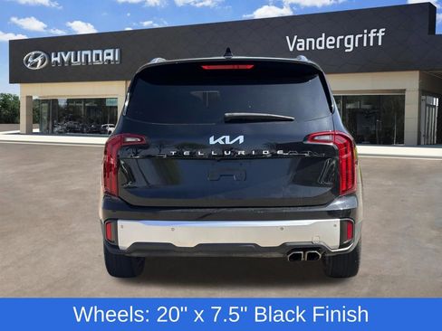 Used 2023 Kia Telluride S image 9