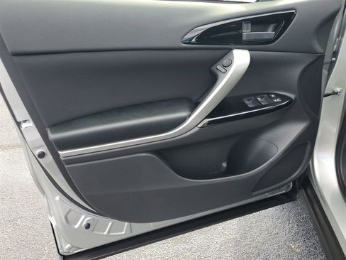 New 2025 Mitsubishi Eclipse Cross LE image 8