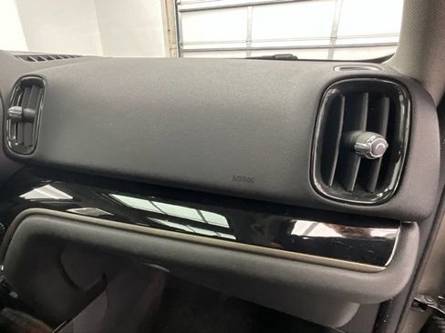 Used 2020 MINI Cooper Countryman S w/ Premium Package image 12