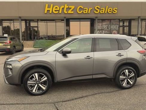 Used 2026 Nissan Rogue SL AWD/4WD image 5