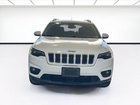 Used 2021 Jeep Cherokee Latitude Lux FWD image 2