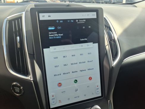 Certified 2024 Ford Edge Titanium image 16