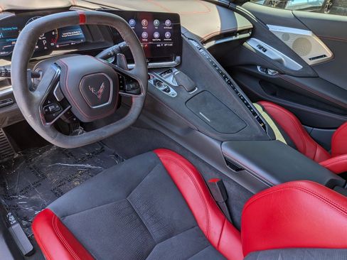 Used 2020 Chevrolet Corvette Stingray Premium Cpe w/ 3LT Preferred Equipment Group RWD image 4