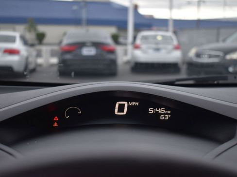 Used 2017 Nissan Leaf SL w/ Premium Package image 15