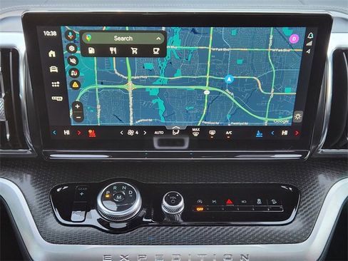 Used 2025 Ford Expedition Platinum w/ Stealth Appearance Package image 18