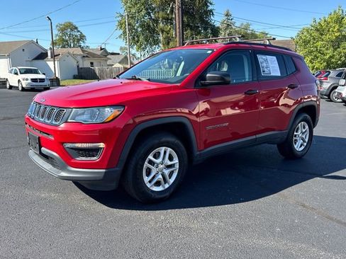 Used 2017 Jeep Compass Sport image 3
