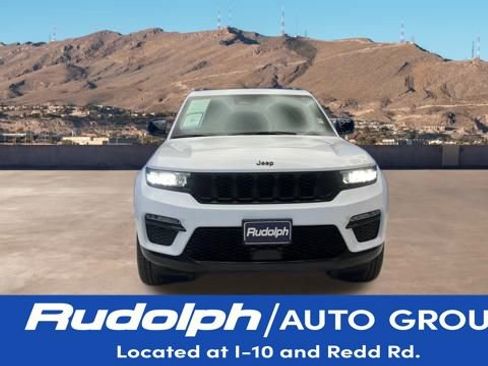Used 2024 Jeep Grand Cherokee Limited w/ Black Appearance Package image 8