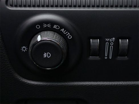 New 2025 Jeep Wagoneer Base w/ Convenience Group I image 36