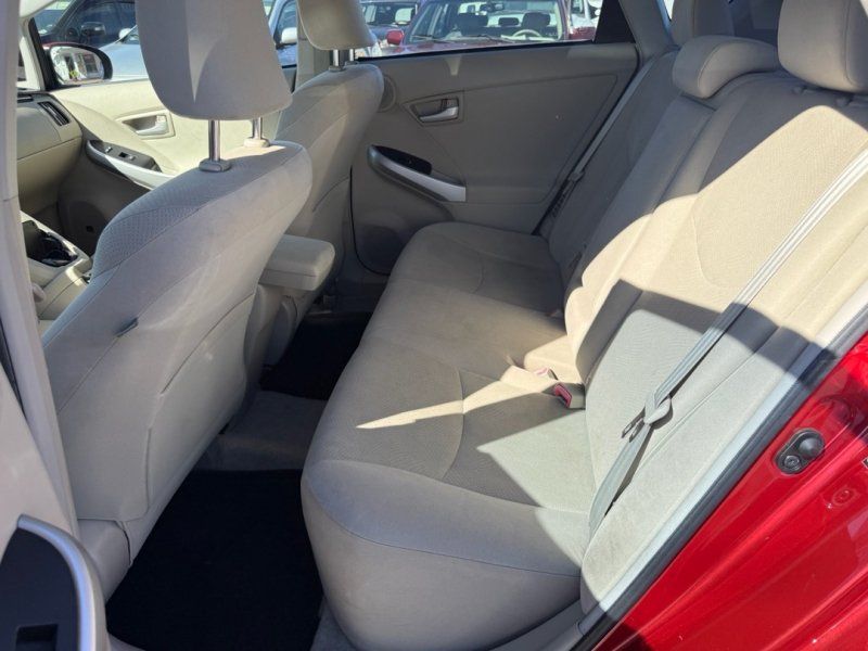 Used 2010 Toyota Prius Three w/ Navigation Pkg FWD image 14