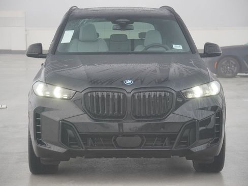 New 2026 BMW X5 xDrive50e w/ M Sport Package image 2
