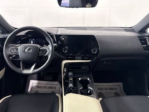 Used 2022 Lexus NX 250 FWD w/ Towing Package (2000 Lbs) image 26