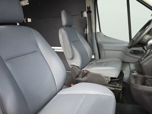 Used 2019 Ford Transit 150 130 Medium Roof image 15
