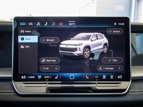 New 2026 Volkswagen Tiguan SE R-Line FWD image 47