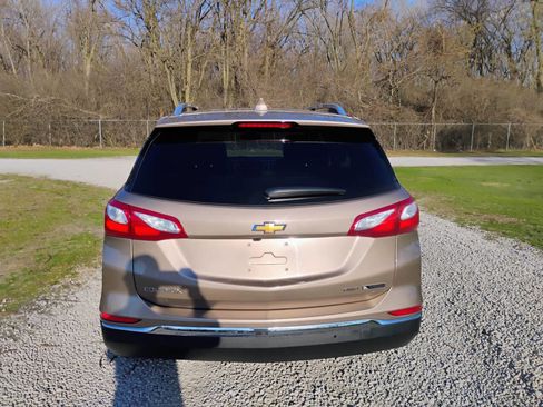 Used 2018 Chevrolet Equinox Premier image 5