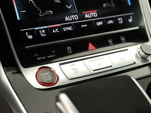 New 2026 Audi RS Q8 performance AWD/4WD image 28
