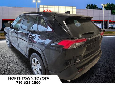 Used 2023 Toyota RAV4 LE image 3