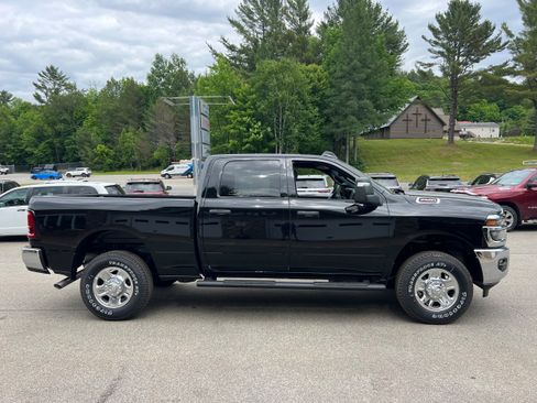 New 2025 RAM 2500 Tradesman image 4