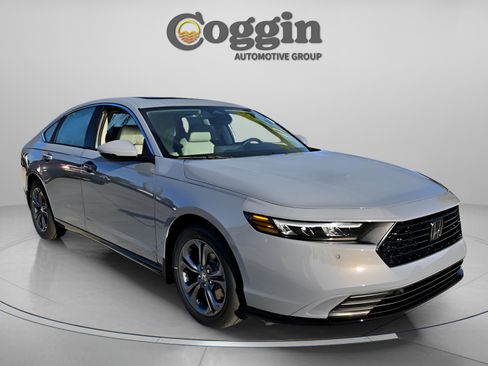 New 2025 Honda Accord EX-L image 7