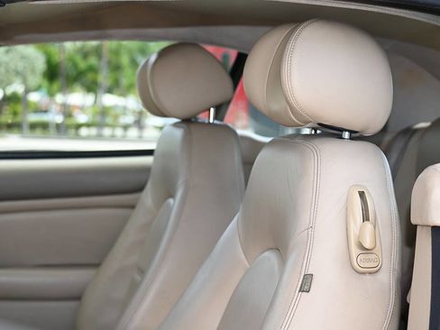 Used 2006 Jaguar XK8 XK8 2dr Convertible image 15