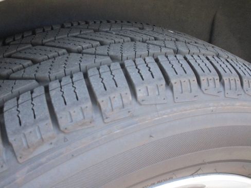 Used 2017 Buick Enclave Premium w/ Experience Buick Package image 27