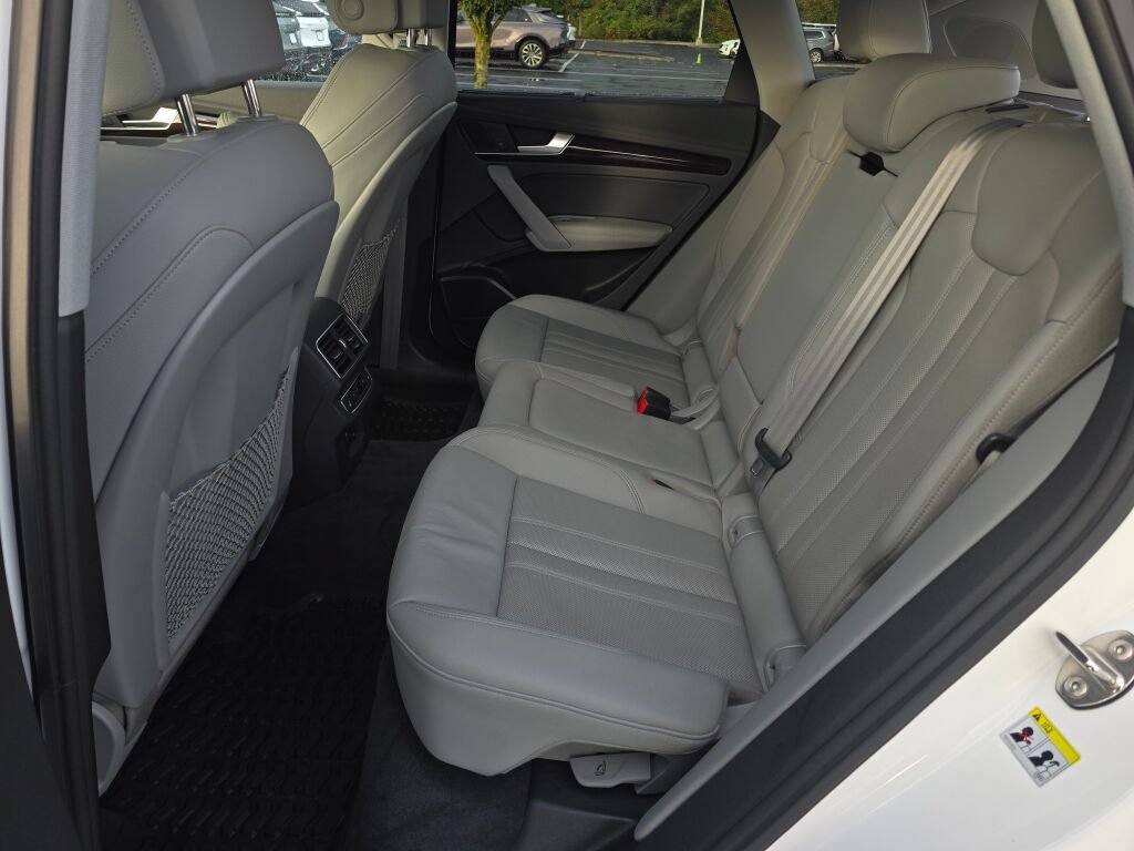Used 2018 Audi Q5 Prestige w/ Prestige Package AWD/4WD image 21