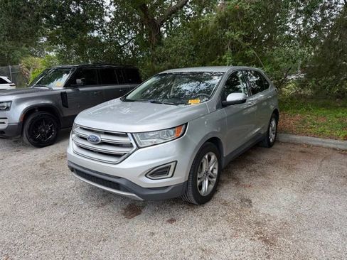Used 2018 Ford Edge Titanium FWD image 6