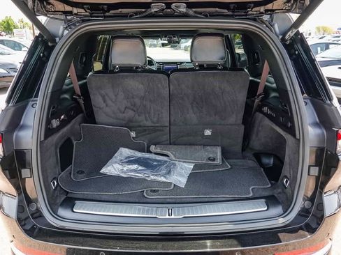 Certified 2021 Jeep Grand Cherokee L Summit w/ Luxury Tech Group V image 25