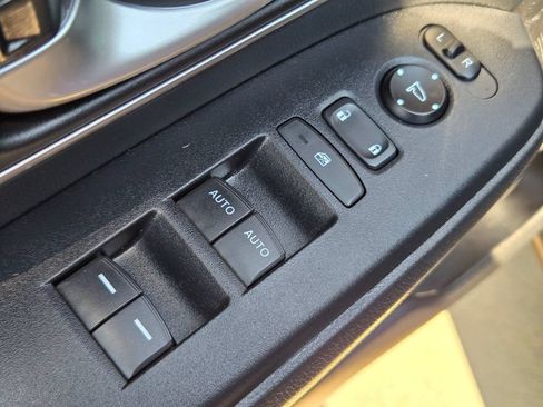 Used 2020 Honda CR-V EX-L image 12