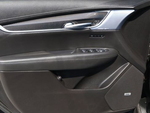 Certified 2024 Cadillac XT6 Sport w/ Technology Package image 21