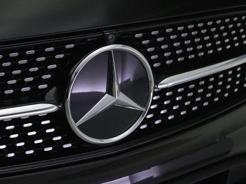 Used 2022 Mercedes-Benz E 350 Sedan image 26