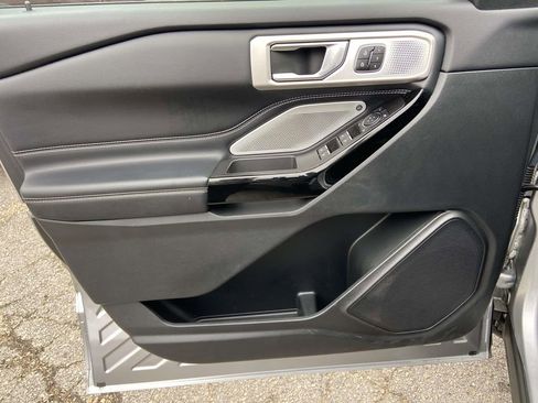 Used 2021 Ford Explorer ST w/ Equipment Group 401A image 13