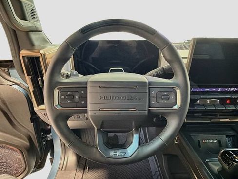 Used 2024 GMC Hummer EV 3X w/ Omega Edition AWD/4WD image 10