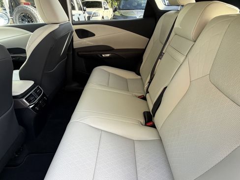 Certified 2025 Lexus RX 350 Premium Plus w/ Accessory Package (Z1) FWD image 29
