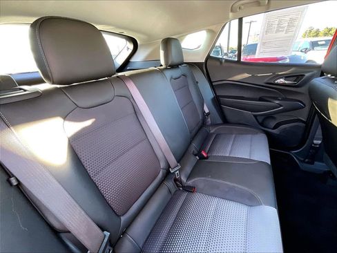 Used 2024 Chevrolet Trax LT w/ Driver Confidence Package image 15